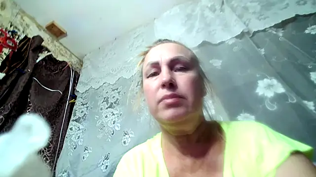 Snapshot of Kissingyouu chatting on 18, 11, 2025 Kissingyouu online show from 18, 11, 2025