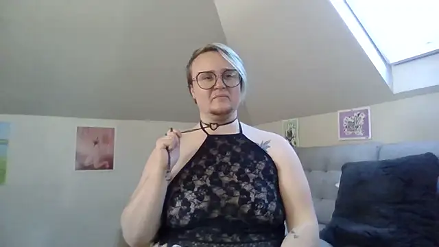 queerlyjaz online show from 13, 12, 2025
