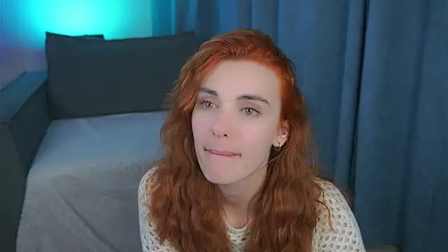 foxy cute4you online show from 13, 4, 2026