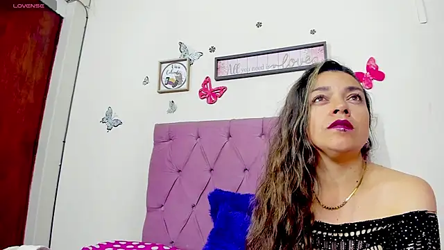  nanycute  online show from 11, 2, 2026