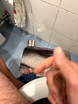 Snapshot of marc8876 chatting on 22, 11, 2025 marc8876 online show from 22, 11, 2025