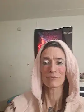 MaitressePomme3 online show from 19, 1, 2026