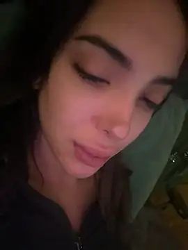 VitoriaCarusso online show from 13, 1, 2026