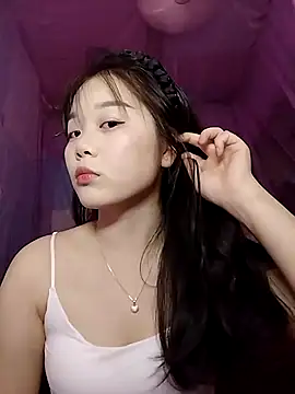 Baa-bee22 online show from 22, 4, 2026