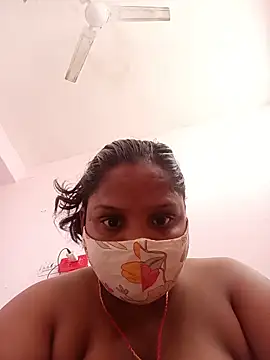 Snapshot of CUTE-LOVE-SWEETS chatting on 25, 5, 2026 CUTE-LOVE-SWEETS online show from 25, 5, 2026