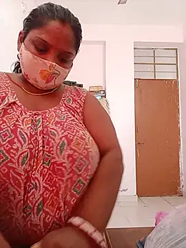 Snapshot of CUTE-LOVE-SWEETS chatting on 2, 6, 2026 CUTE-LOVE-SWEETS online show from 2, 6, 2026