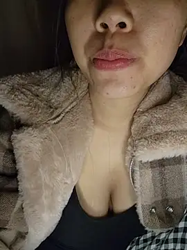 Xiu-L online show from 5, 12, 2025