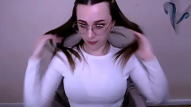 MillaTems  online show from 9, 4, 2026