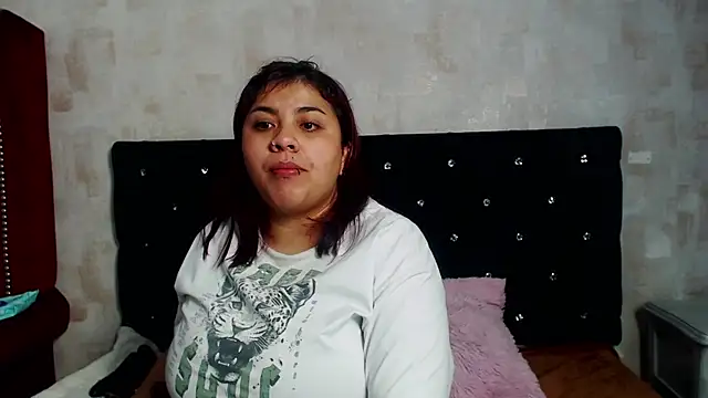 danna garza online show from 22, 11, 2025