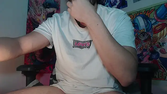 LuciferSantoryu online show from 2, 4, 2026