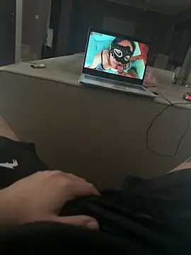 Locotre22 online show from 10, 1, 2026