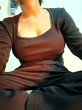 Snapshot of Only_Lali chatting on 10, 1, 2026 Only Lali online show from 10, 1, 2026