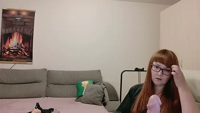 Snapshot of Foxy-lady chatting on 20, 10, 2025 Foxy-lady online show from 20, 10, 2025