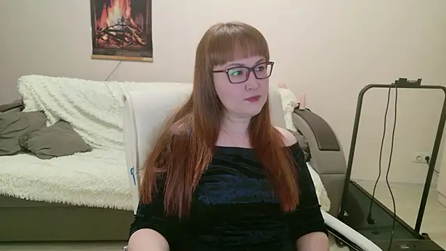 Snapshot of Foxy-lady chatting on 19, 11, 2025 Foxy-lady online show from 19, 11, 2025