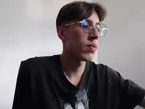 Snapshot of Dio__morningstar chatting on 22, 11, 2025 Dio morningstar online show from 22, 11, 2025