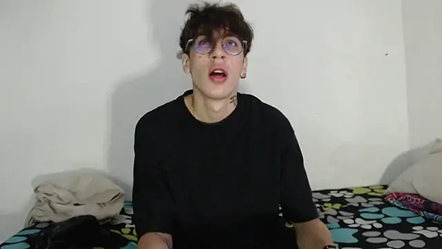 Snapshot of Dio__morningstar chatting on 17, 12, 2025 Dio morningstar online show from 17, 12, 2025