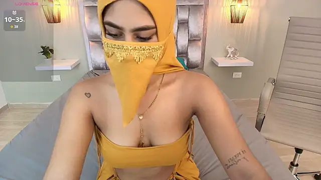 Snapshot of Natash_khalal chatting on 29, 11, 2025 Natash khalal online show from 29, 11, 2025