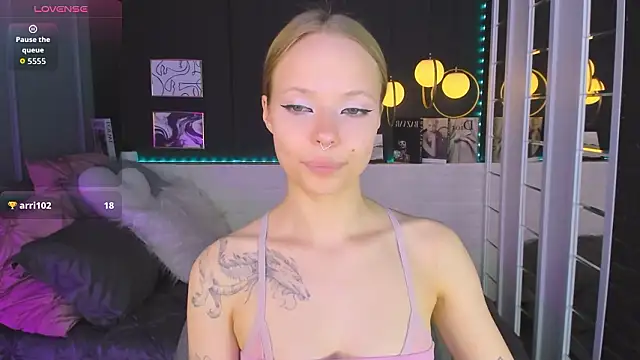 lucy loy online show from 8, 3, 2026