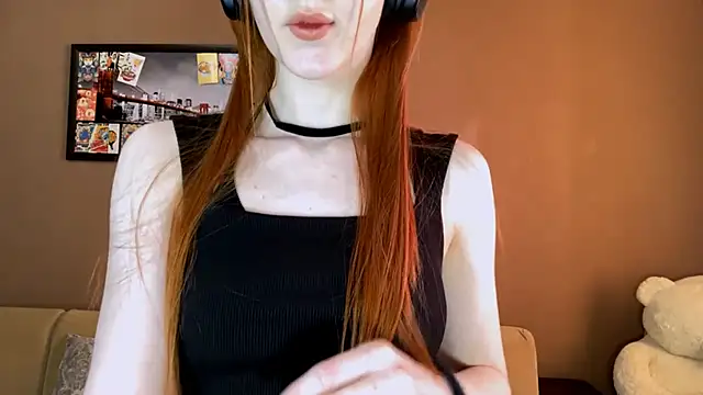 MichelinaCropleys online show from 28, 11, 2025