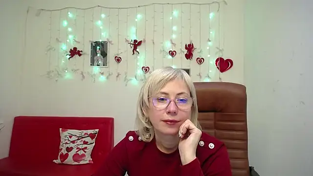 Snapshot of LaurenWishy chatting on 3, 2, 2026 LaurenWishy online show from 3, 2, 2026