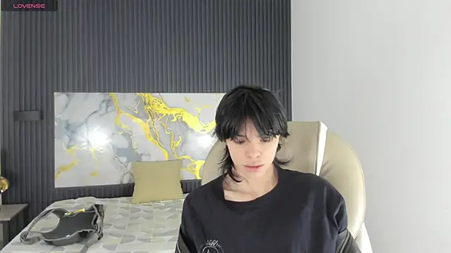 Sylasfrost online show from 5, 12, 2025