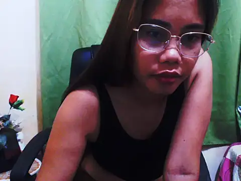 Snapshot of HotAsian_Yazzi69 chatting on 26, 11, 2025 HotAsian Yazzi69 online show from 26, 11, 2025