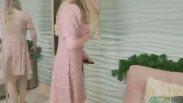 BigTitsLady- online show from 3, 12, 2025