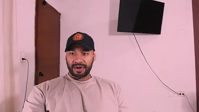 musclehetero online show from 12, 1, 2026