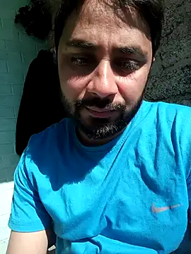 Cute Lucky online show from 15, 2, 2026