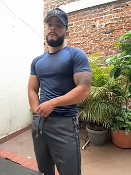 Snapshot of Mike_savage3 chatting on 4, 12, 2025 Mike savage3 online show from 4, 12, 2025