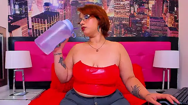 MillyHotsoon online show from 4, 3, 2026