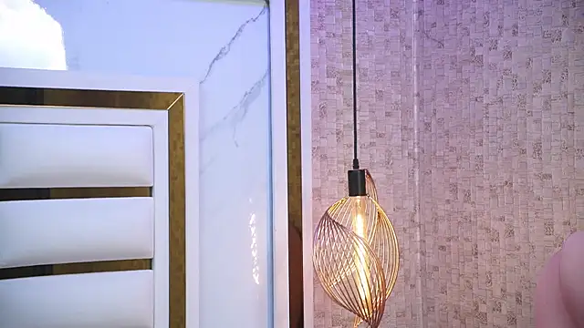 Snapshot of luciana_agudelo chatting on 8, 1, 2026 luciana agudelo online show from 8, 1, 2026