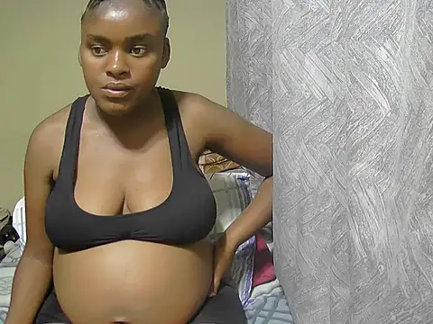 PregiiCaramellxx online show from 20, 11, 2025