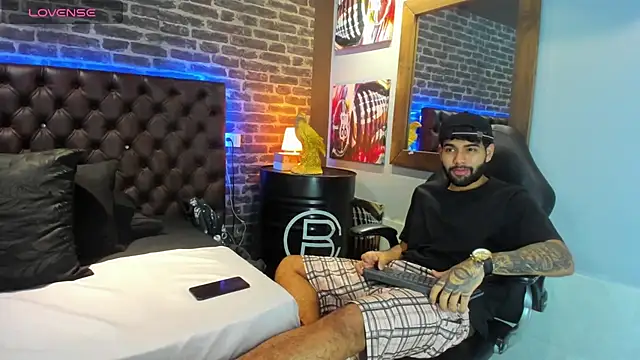 Snapshot of Jesuss77_ chatting on 21, 11, 2025 Jesuss77 online show from 21, 11, 2025