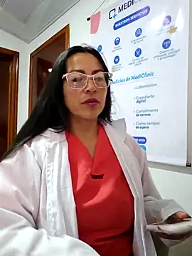 JustSamantha  online show from 16, 4, 2026