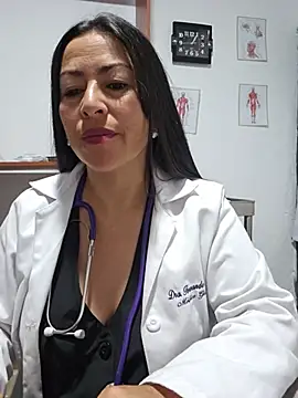Snapshot of JustSamantha_ chatting on 12, 6, 2026 JustSamantha online show from 12, 6, 2026