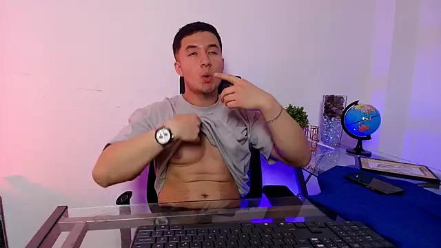 Snapshot of Ethan-Connor chatting on 14, 1, 2026 Ethan-Connor online show from 14, 1, 2026