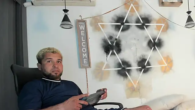 StephaniaAndRandy online show from 16, 1, 2026