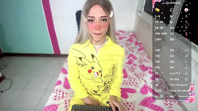 lissy dhaniels online show from 19, 12, 2025