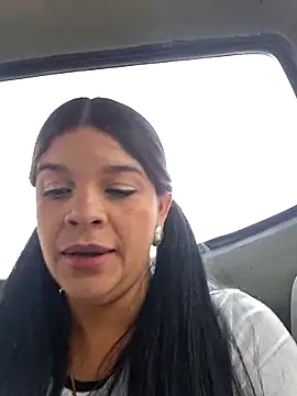 Layla-daring online show from 28, 11, 2025