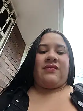 Kendra-daring online show from 7, 4, 2026