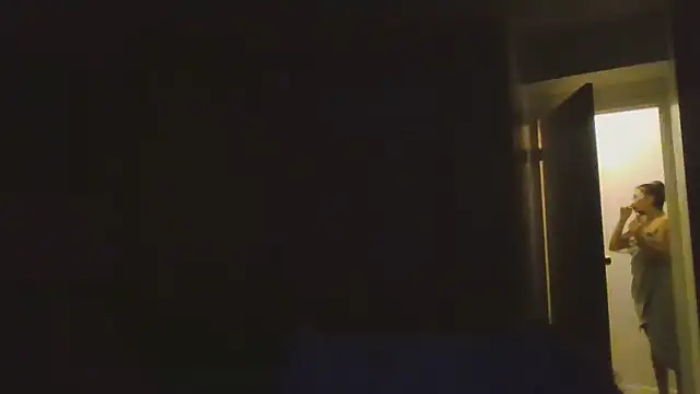 Snapshot of cryptokimgirl chatting on 3, 3, 2026 cryptokimgirl online show from 3, 3, 2026