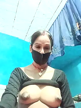 Snapshot of Nandani-758 chatting on 13, 7, 2026 Nandani-758 online show from 13, 7, 2026