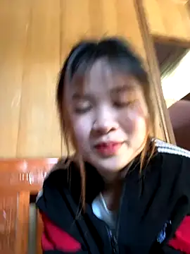 Snapshot of Spring-spring chatting on 23, 11, 2025 Spring-spring online show from 23, 11, 2025