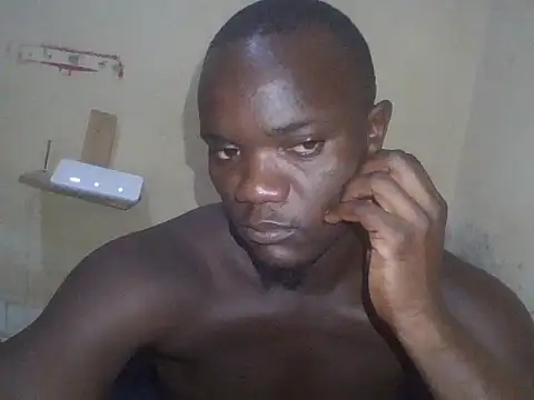 UsTwo  online show from 2, 12, 2025