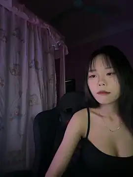 Kiee-lee online show from 13, 4, 2026