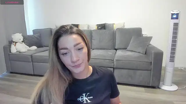 Snapshot of rossana_doll chatting on 14, 7, 2026 rossana doll online show from 14, 7, 2026