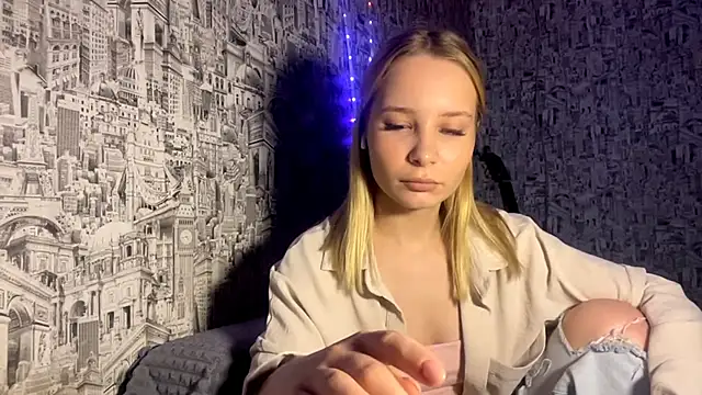 SophieLorein online show from 29, 11, 2025