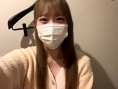 Snapshot of binyu_rua chatting on 25, 11, 2025 binyu rua online show from 25, 11, 2025