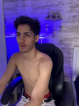 Snapshot of Emir_Ozan_ chatting on 15, 1, 2026 Emir Ozan online show from 15, 1, 2026